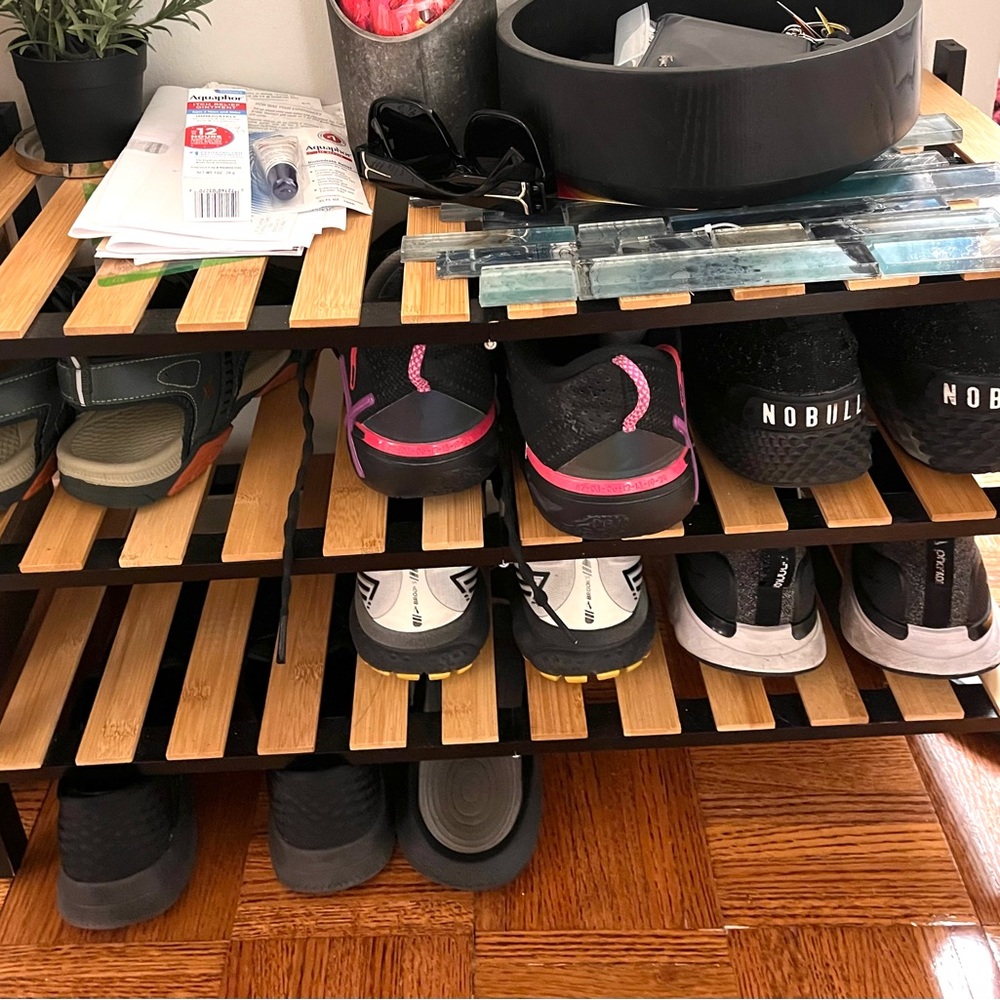 Black and Brown Shoe Rack- almost new !